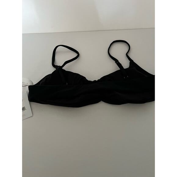 NWT Andie Women’s The Symi Bikini Adjustable Ruched Top Smooth Black Size M - Picture 10 of 13